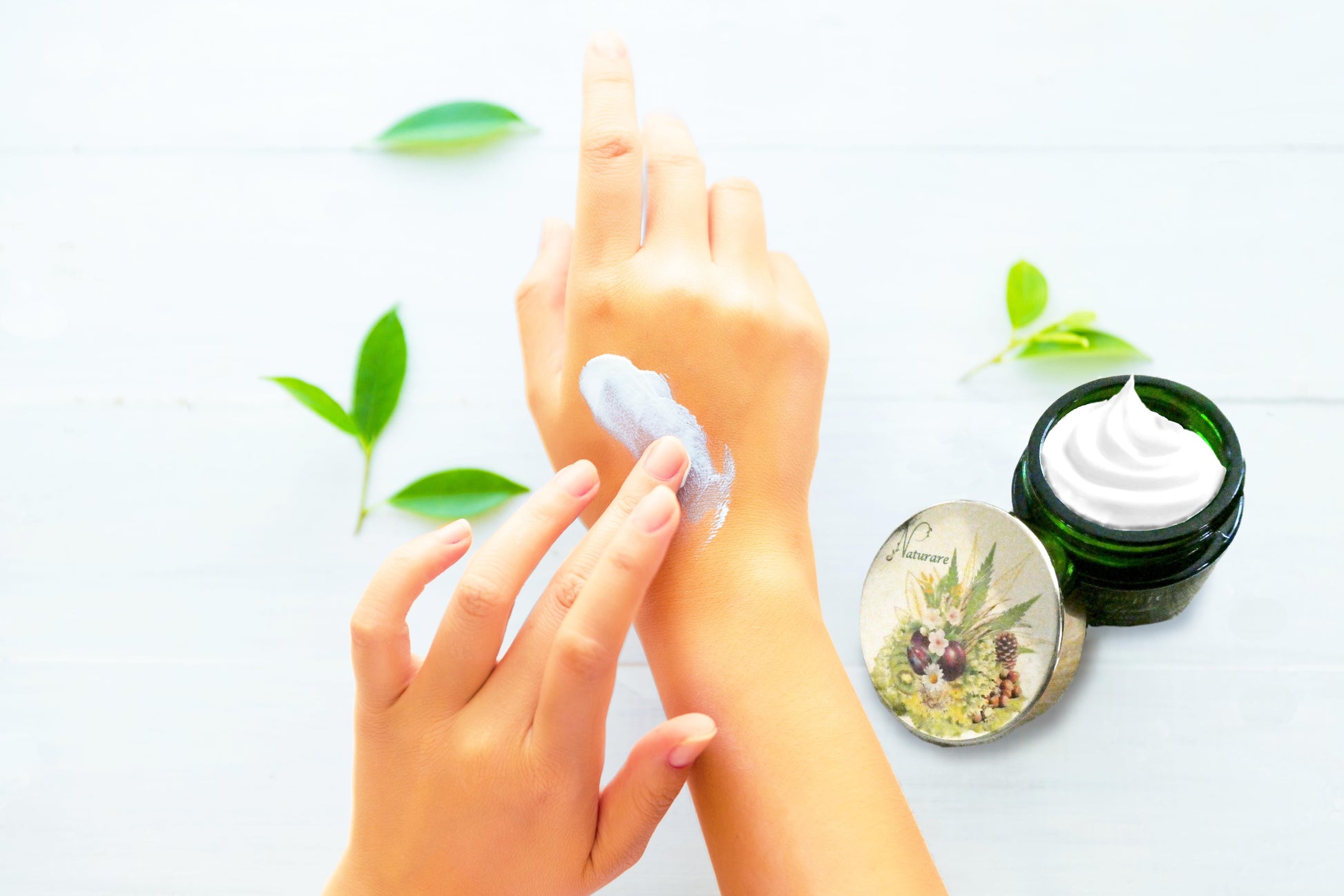 VOLUPTE CREAM OF ORGANIC PRODUCTS - Skin Care for Breast Beauty